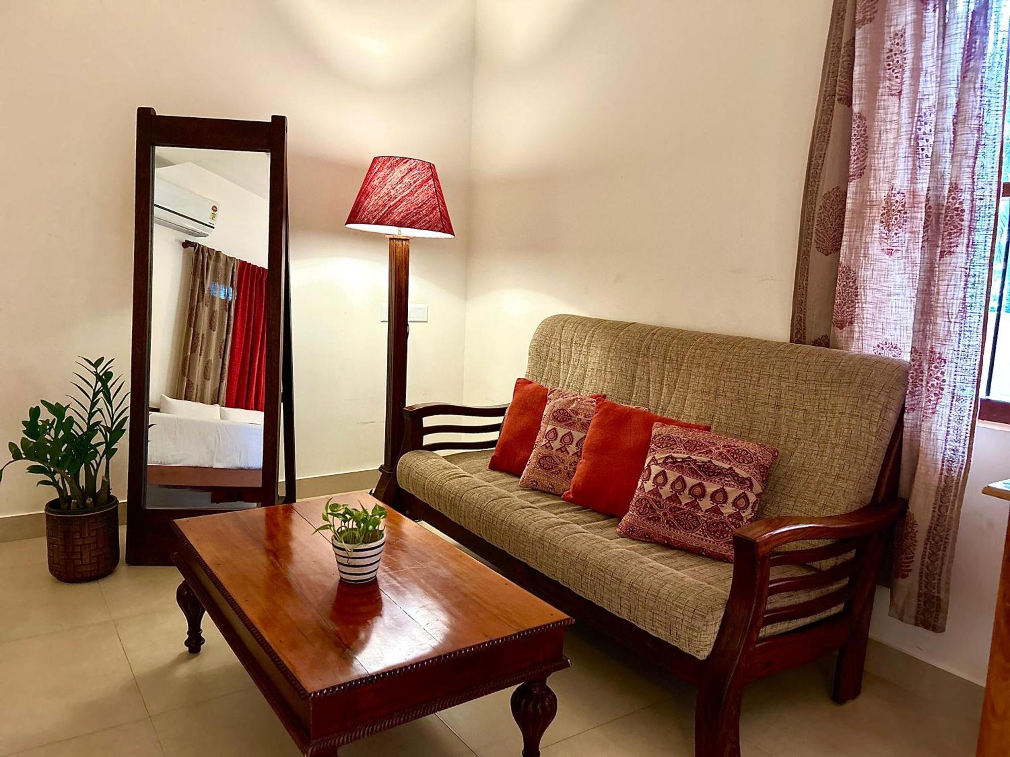 Santa Maria, Trivandrum - An Airport Boutique By The Sea Bed & Breakfast Thiruvananthapuram Dış mekan fotoğraf