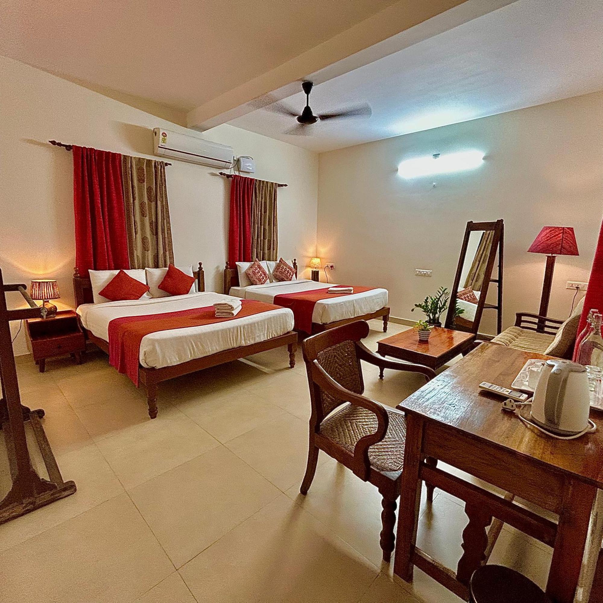 Santa Maria, Trivandrum - An Airport Boutique By The Sea Bed & Breakfast Thiruvananthapuram Dış mekan fotoğraf