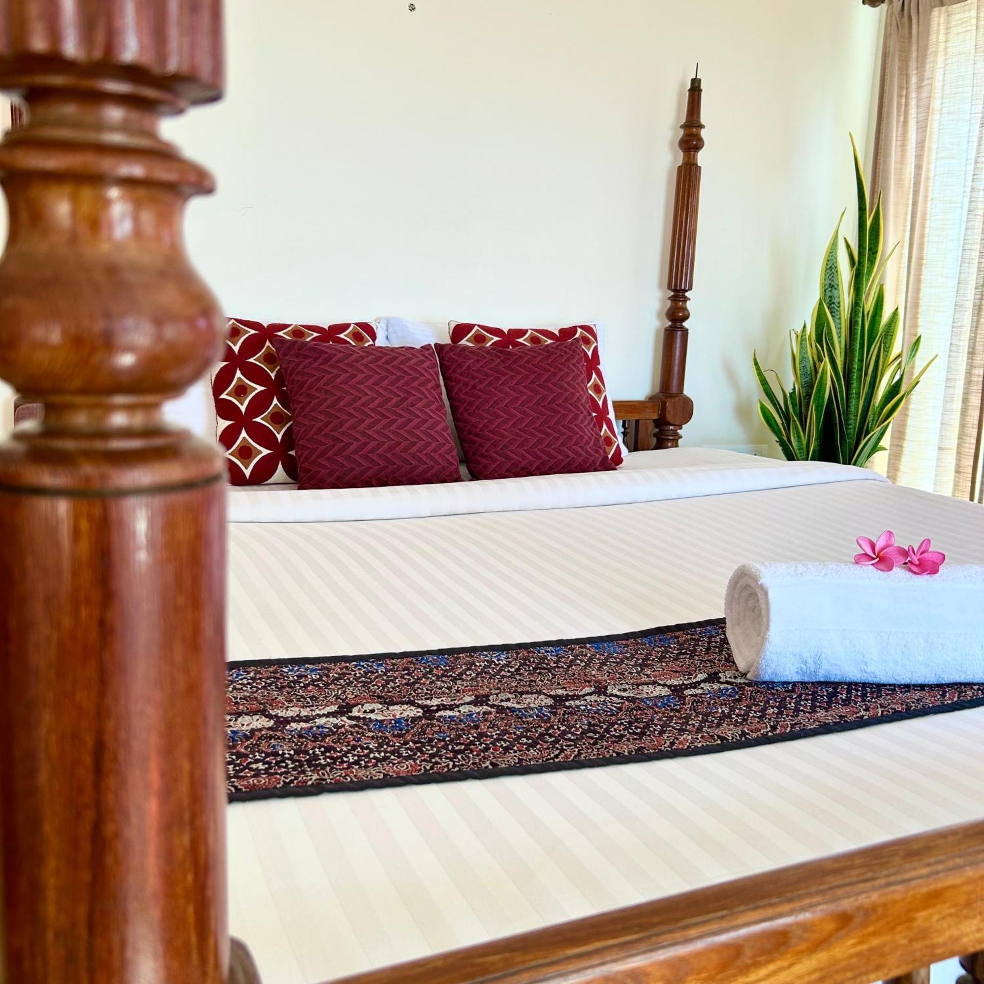 Santa Maria, Trivandrum - An Airport Boutique By The Sea Bed & Breakfast Thiruvananthapuram Dış mekan fotoğraf