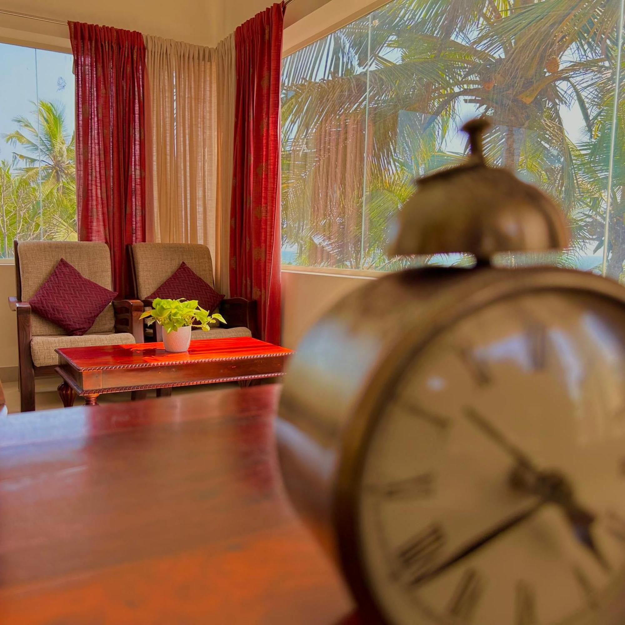 Santa Maria, Trivandrum - An Airport Boutique By The Sea Bed & Breakfast Thiruvananthapuram Dış mekan fotoğraf