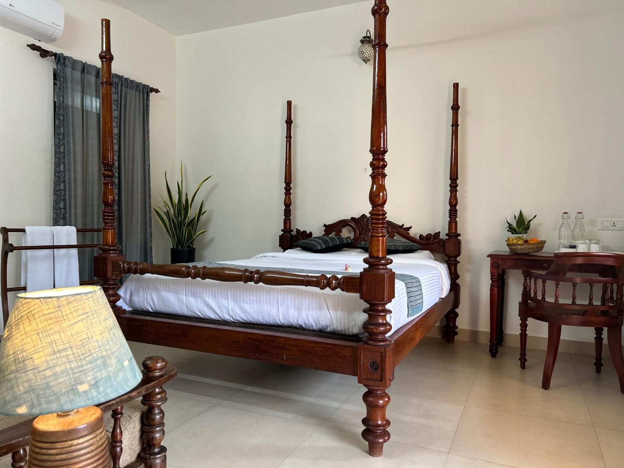 Santa Maria, Trivandrum - An Airport Boutique By The Sea Bed & Breakfast Thiruvananthapuram Dış mekan fotoğraf