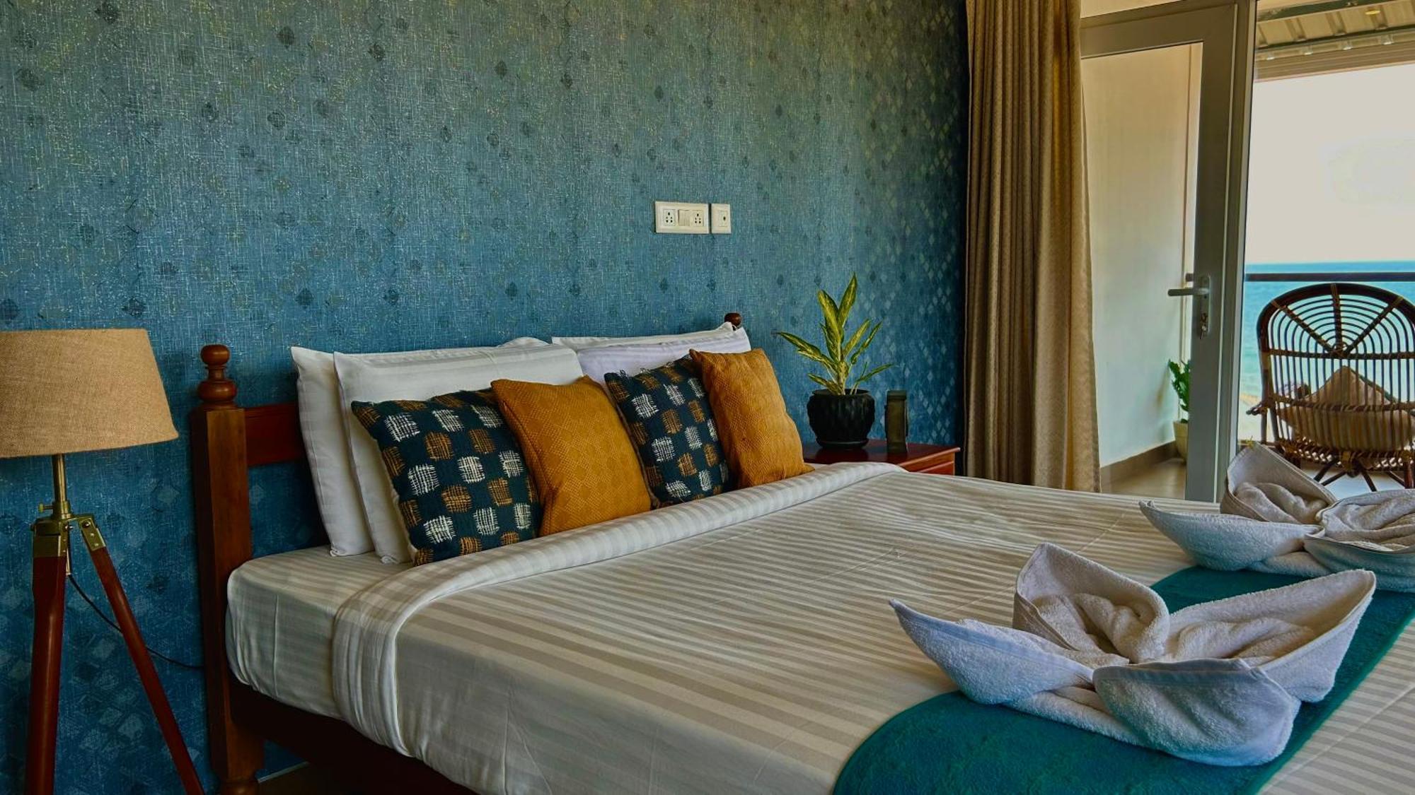 Santa Maria, Trivandrum - An Airport Boutique By The Sea Bed & Breakfast Thiruvananthapuram Dış mekan fotoğraf